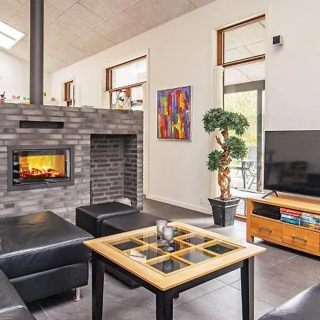 10 Person In Hj Rring Holiday home *